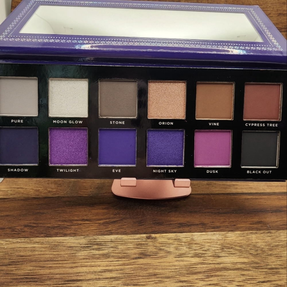 Ace Beaute Paradise Fallen Palette